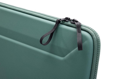 Thule Gauntlet 5 Funda 14" | Protección Rígida para Laptop