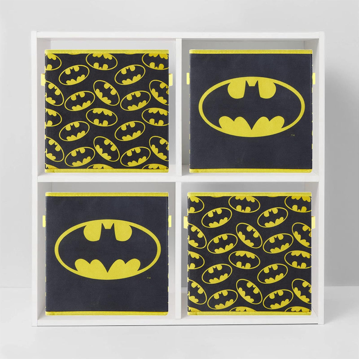 Idea Nuova Batman - Juego de 2 Cubos de Almacenamiento Plegables de Tela para niños, Cajas organizadoras con Logotipo icónico - Almacenamiento de clóset y Juguetes - Contenedores de Cubos de
