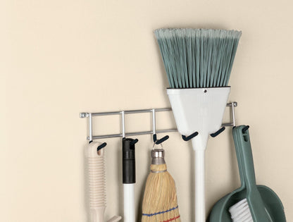 ClosetMaid Perchero para Colgar en la Pared, 14,7 x 46,7 x 9,7 cm, Color Plateado