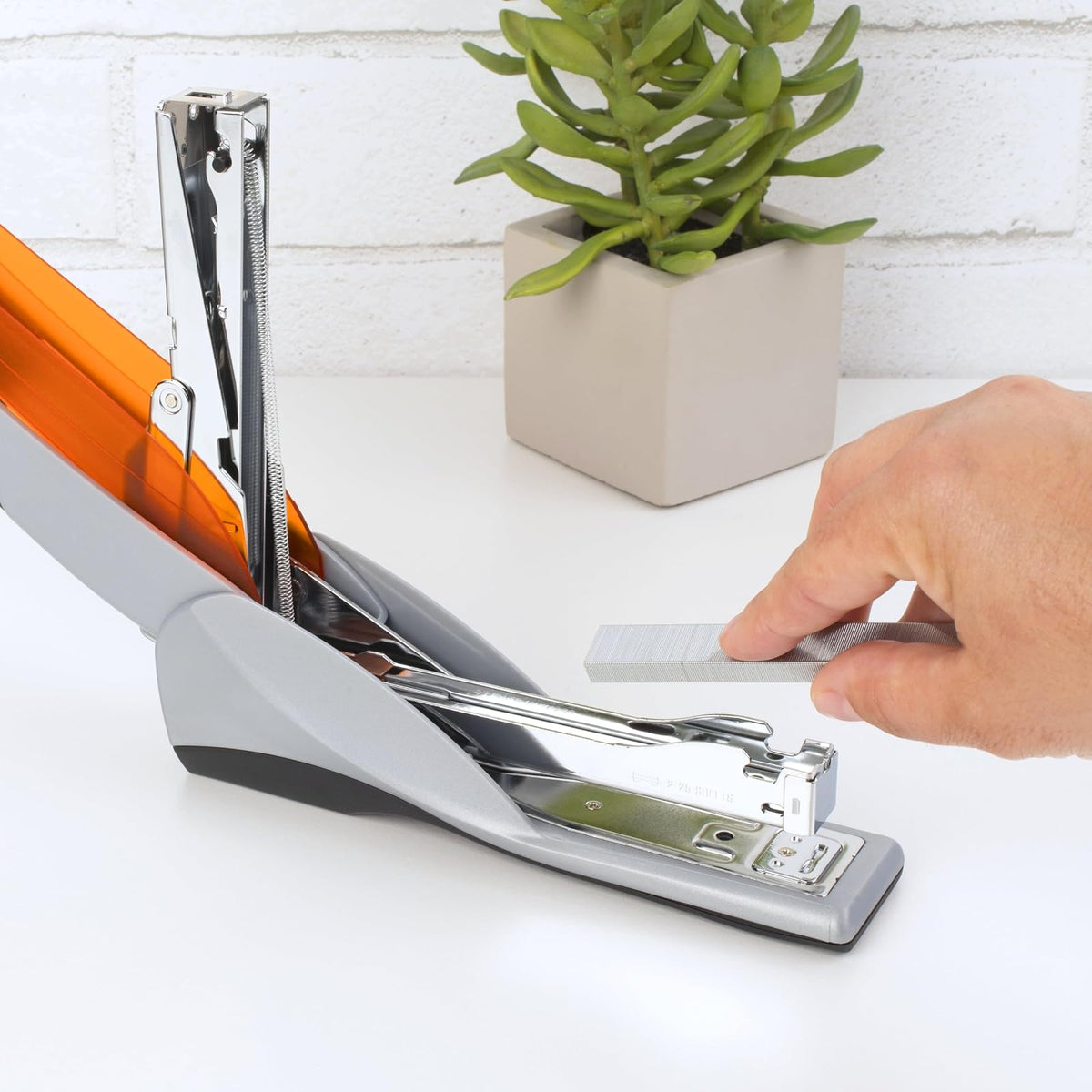 Swingline LightTouch - Engrapadora (Black)