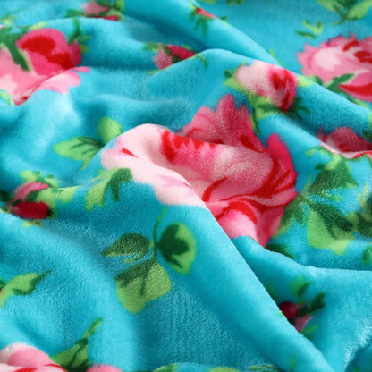 Betsey Johnson - Manta Suave de Felpa Grande para Cama y sofá | Sensación ultrasuave, calidez acogedora, diseño de gran tamaño, comodidad ligera, lavable a máquina