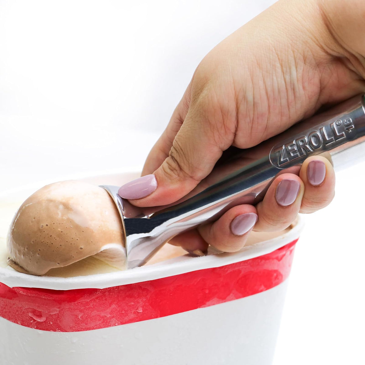 Zeroll 1016 - Cuchara para helado con mango conductor de calor relleno de líquido único, diseño sencillo de una pieza, aluminio de fácil liberación, 32 cucharas por galón, fabricado en Estados Unidos