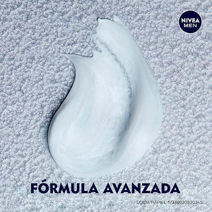 NIVEA MEN Gel para Afeitar Silver Protect (200 ml) Antibacterial con Iones de Plata, Manzanilla y Pro Vitamina B5 para una afeitada al ras