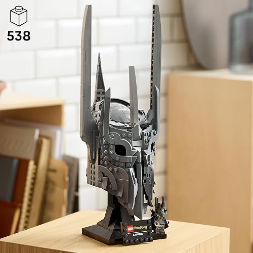 LEGO Icons El Señor de los Anillos: Casco de Sauron – Objeto de Decoración Coleccionable – Kit de Construcción para Adultos con el Casco de Sauron y una Minifigura – 11373