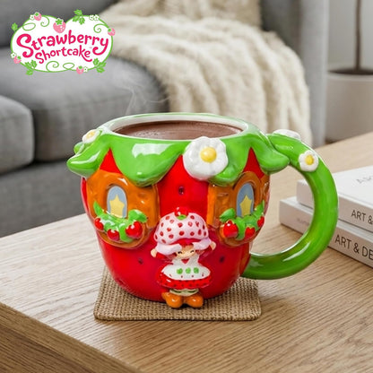 Silver Buffalo Strawberry Shortcake clásico Cake Taza de cerámica 3D esculpida de 20 onzas