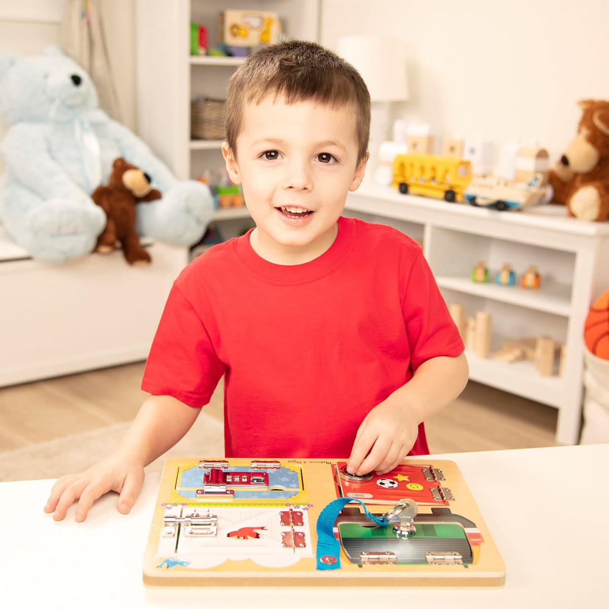 Melissa & Doug Tablero de Juego con Cierres y Cerraduras, Juguete de Madera, Juguete Educativo, Construcción Robusta de Madera, Ayuda a Desarrollar Habilidades Motoras Finas (5.842 cm alto x 24.003 cm ancho x 3.556 cm largo)