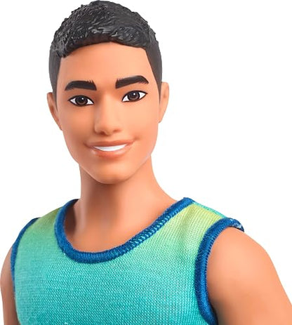 Barbie Fashionista Muñeco Ken Playera de Tirantes y Short para niñas de 3 años en adelante