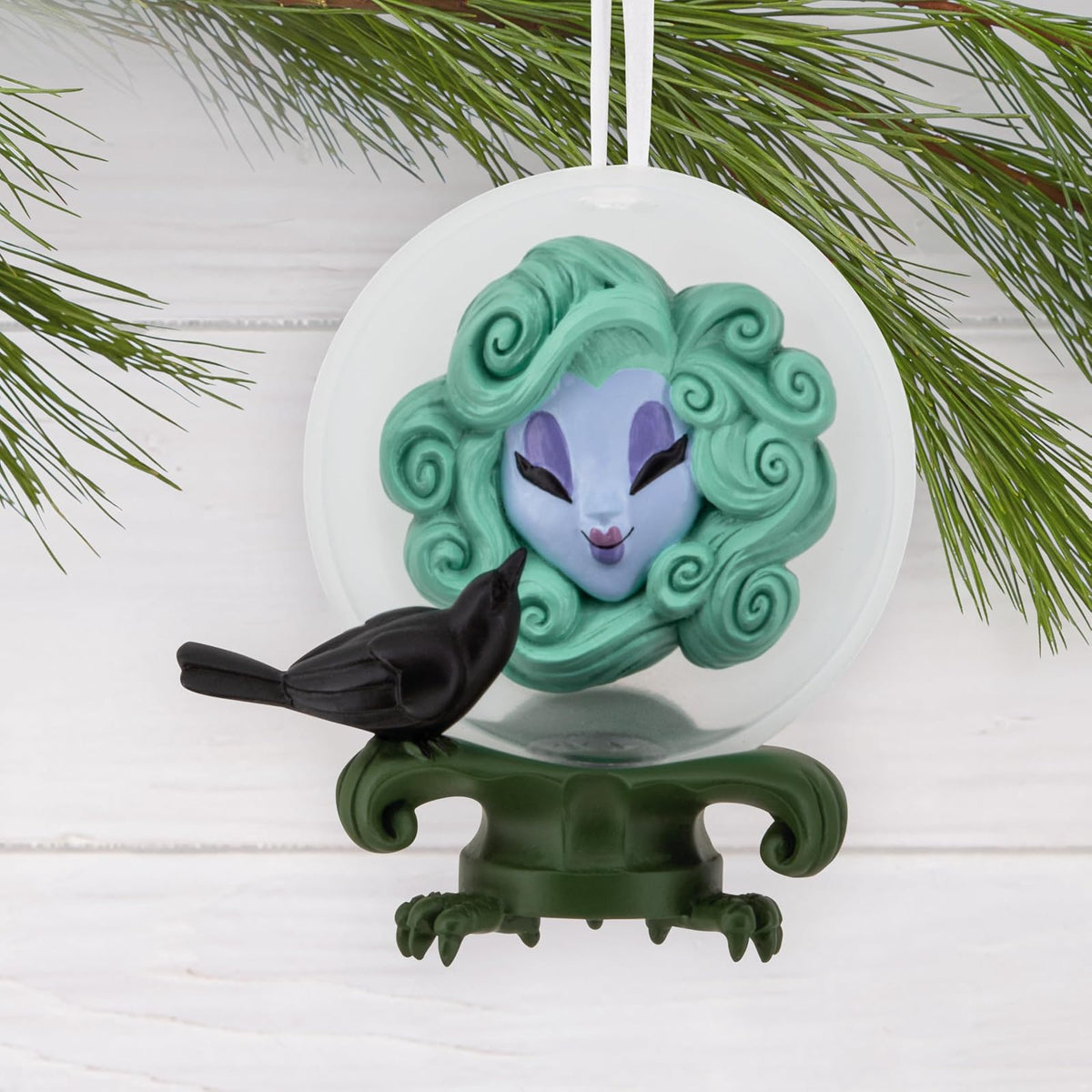 Hallmark Disney The Haunted Mansion Madame Leota - Adorno navideño para Fans de Disney