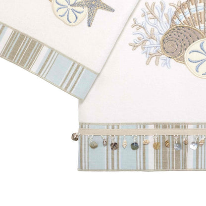 Avanti Linens - Juego de Toallas de 3 Piezas, algodón Suave y Absorbente, decoración Costera del hogar (por The Sea Collection, Blanco)