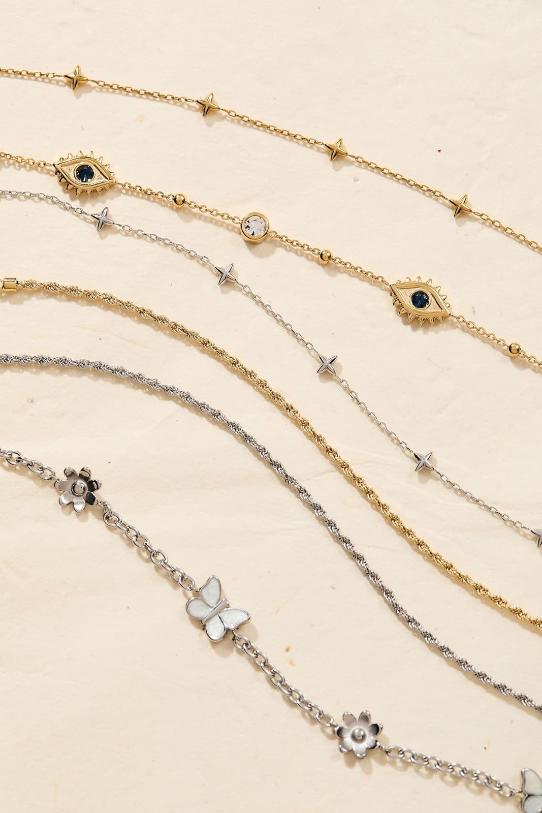 Alex and Ani Mini Cadena de cuerda