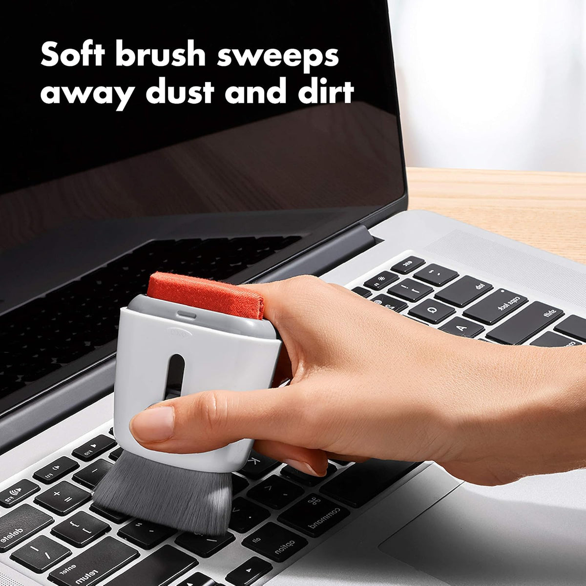 OXO Good Grips Sweep & Swipe Limpiador para Laptop, Blanco, Talla única