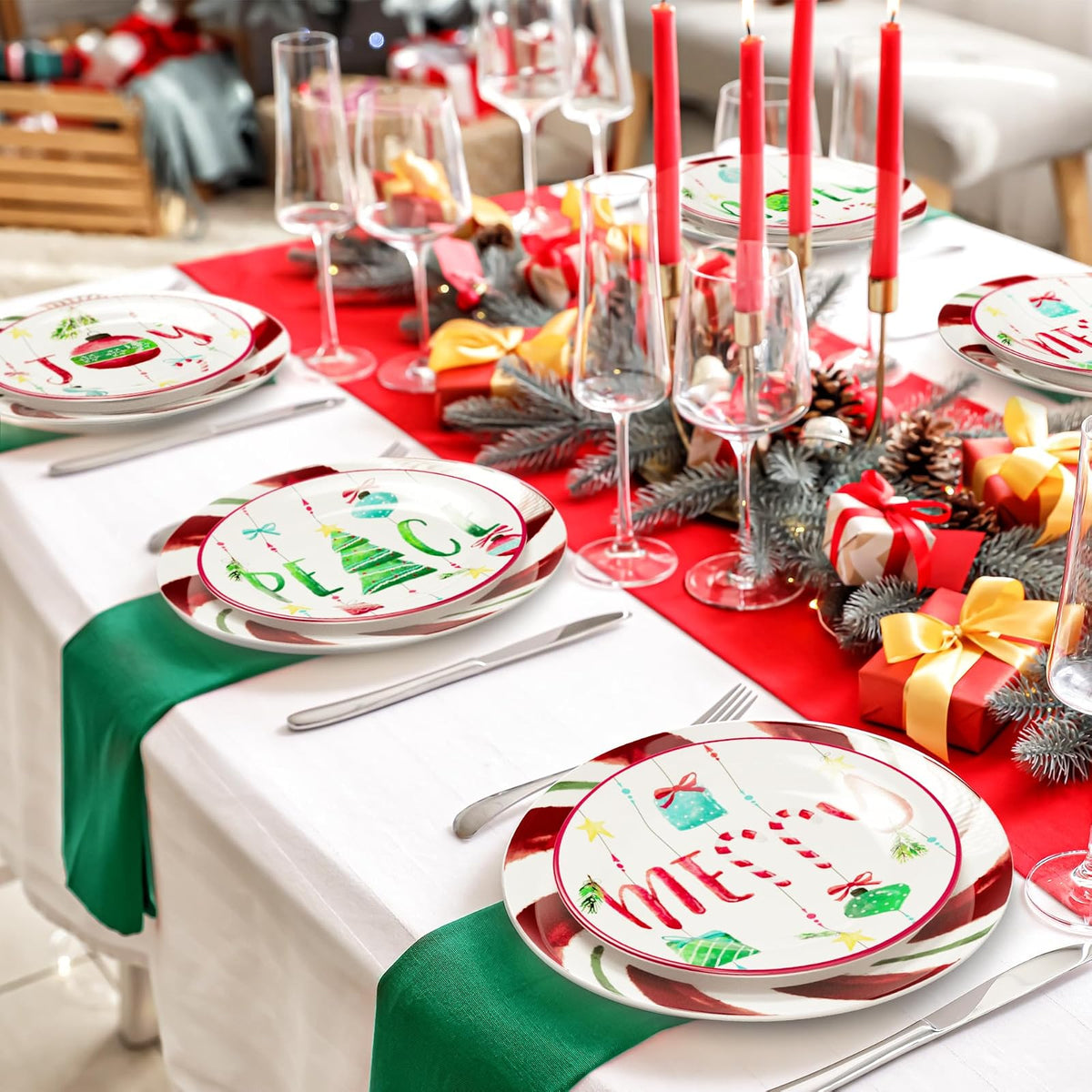 American Atelier 7216-16-RB Ornaments - Vajilla navideña (10,5 x 10,5 cm), color verde y rojo