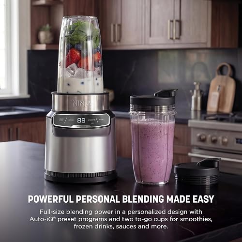 Ninja Nutri-Blender Pro 1000W 2 Auto-iQ Pro Extractor Plata BN401 | Pro Extractor Blades Extrae más Nutrientes | 2 Auto-iQ | Boquilla sin Derrames | Recetario Incluido
