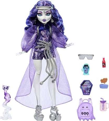 Monster High Muñeca Spectra para niñas de 4 años en adelante | Ghost in Purple Clothes, incluye Pet Ferret Rhuen, 7 accesorios como mochila, tableta, aperitivos y más