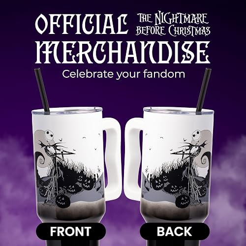 Silver Buffalo Disney Nightmare Before Christmas by Tim Burton Jack Skellington Hill and Moon Vaso de acero inoxidable con mango y popote, se adapta a portavasos estándar, 40 onzas