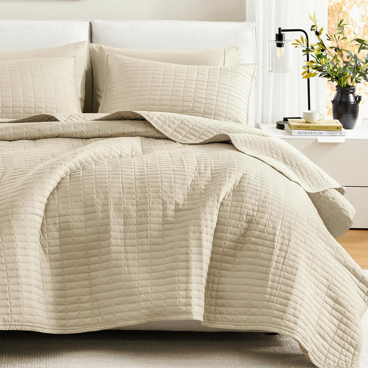 Comfort Spaces Kienna - Juego de edredón de Lujo de Doble Cara, diseño de Costura de Verano, Ligero, Suave, Capa de Ropa de Cama para Todas Las Estaciones, Funda a Juego, Marfil, Colcha