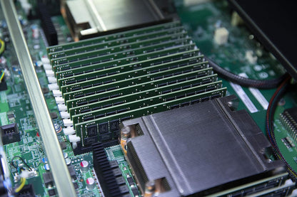 16 GB DDR4 3200 MHz Rango único