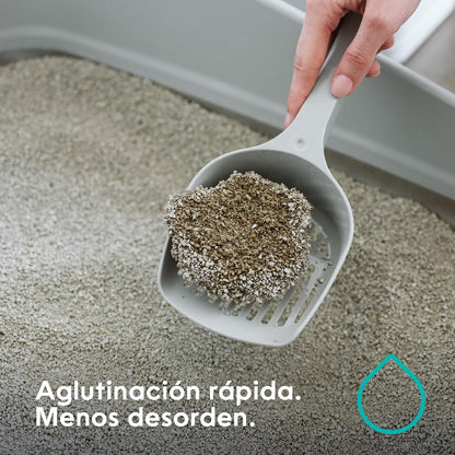 Litter Genie Arena aglutinante Ligera sin Fragancia Light para Gatos, 8.4 kg | Arcilla Natural 20% más Ligera | Aglutinación rápida, Control de olores, sin Polvo