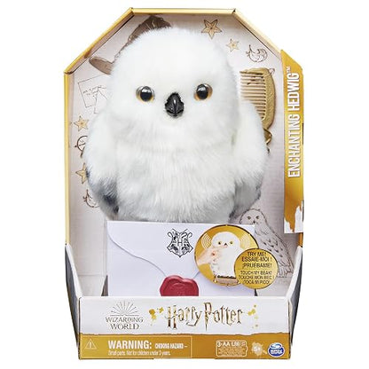 Wizarding World, Lechuza de Harry Potter Hedwig Interactiva con más de 15 Sonidos y Movimientos y sobre de Hogwarts, Juguetes para niños a Partir de 5 años