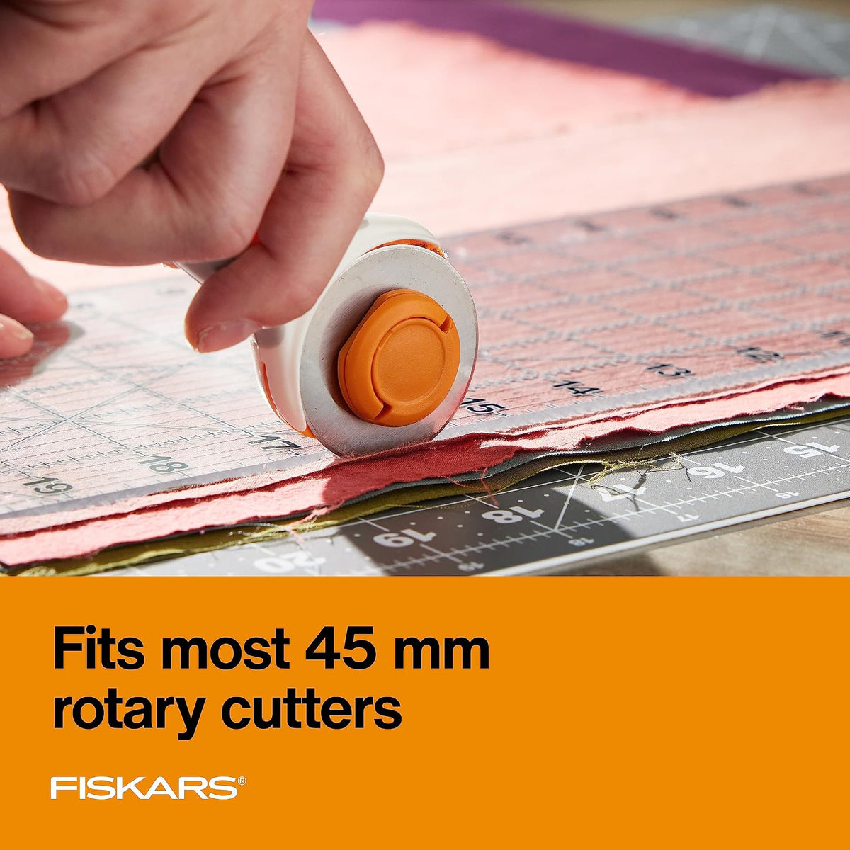 Fiskars Cuchillas rotativas de titanio de 45 mm, 2 unidades, repuesto para cortadores rotativos, manualidades, costura y acolchado, color gris
