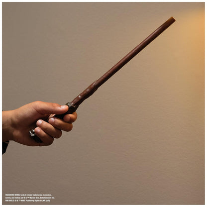 Wizarding World, Harry Potter, Varita mágica Spectacular Spell Wand de 27,9 cm con Sonidos y Efecto Visual de Destello, Juguetes para niños a Partir de 6 años