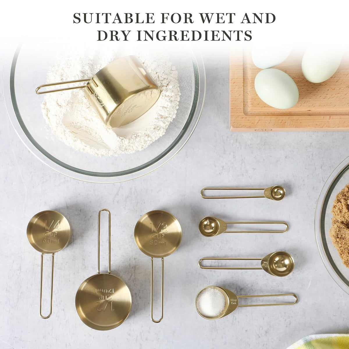 Martha Stewart Richburn Juego de 4 tazas medidoras de acero inoxidable dorado