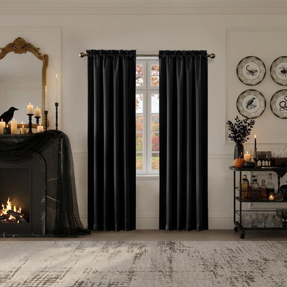 Sun Zero Oslo Panel de Cortina Blackout con Ojales - 132.1An x 213.4Al cm (1 Paneles) - Negro