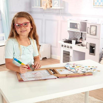 Melissa & Doug Natural Play: Juega-Dibuja-CREA Kit Reutilizable para Dibujo e Imanes – Princesas (54 Imanes, 5 Marcadores de Borrado En Seco) - Materiales Acreditados por el FSC