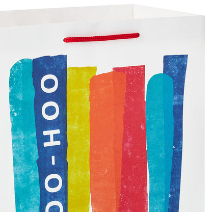 Hallmark Bolsas de regalo en varios tamaños (paquete de 12 a 5 medianas, 8 pulgadas, 4 grandes 11 pulgadas, 3 extra grandes 14 pulgadas) para cumpleaños, día de la madre, graduaciones, baby showers