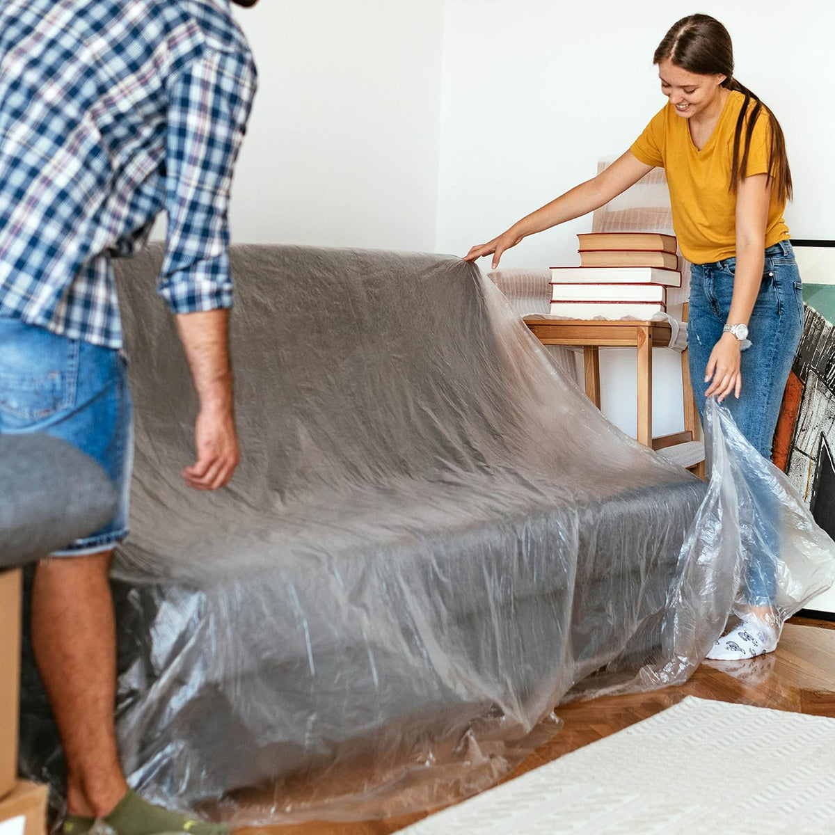 Uboxes SOFASCOVER02 Funda para Sofa, 2 Paquetes, 135" x 42", Transparente