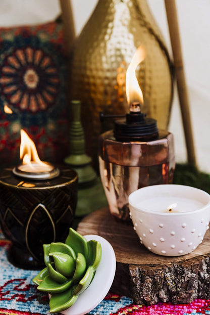 TIKI - Linterna de vidrio ajustable con llama de 64 pulgadas, iluminación decorativa rosa para césped al aire última intervensión, patio y jardín, incluye mecha de larga duración, diseño resistente a