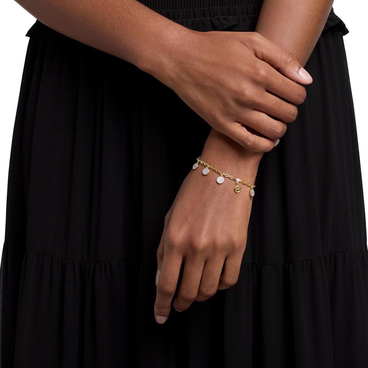 Pulsera Michael Kors para mujer con charm de disco con cristales, MKJ8631931