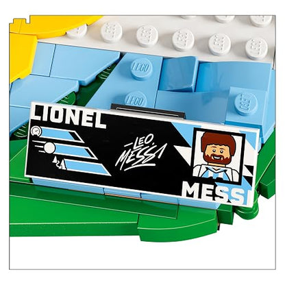 LEGO Editions Lionel Messi: Fenómenos del Futbol – Set de Construcción y Decoración – 43011