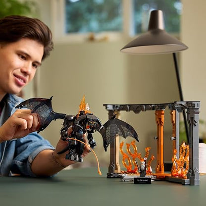 Lego Icons Rincón Entre Libros: El Señor de los Anillos: Balrog Kit de Decoración, Set de Construcción, Regalo para Adultos y Amantes de la Épica Trilogía Cinematográfica 10367