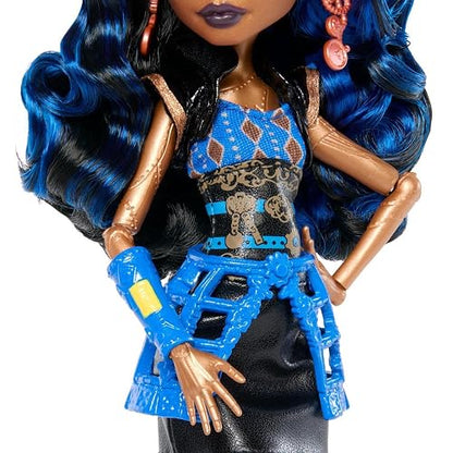 Monster High Skullector Muñeca de Colección Robecca 6+ Años | Línea Creeproduction; figura articulada de estilo retro