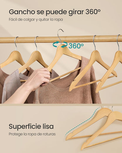 SONGMICS Perchas de Madera, Juego de 30, Delgada, Muescas en Hombros, para Pantalones, Gancho Giratorio 360°, Ahorra Espacio, Beige Natural MCRW030K01