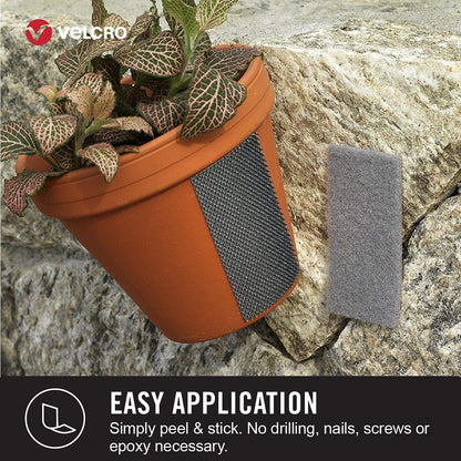 Cinta de montaje Extreme de la marca VELCRO | 20 pies x 1 pulgada, soporta 15 libras | calcomanía fuerte resistente | Montaje en ladrillo, hormigón para colgar, 30702