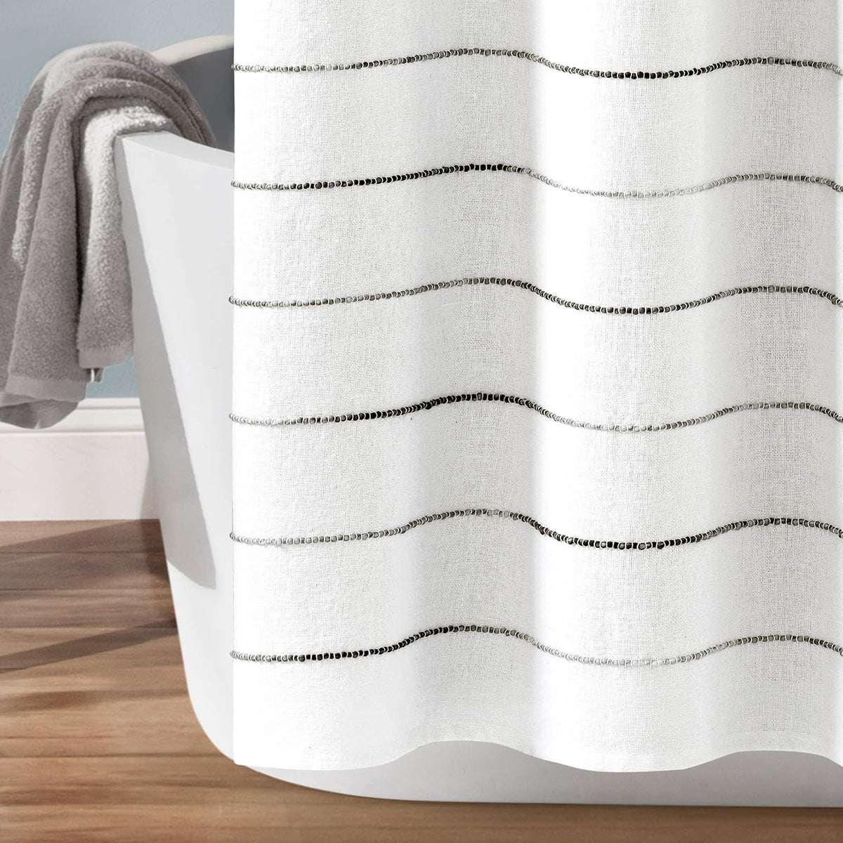 Lush Decor - Cortina de Ducha de algodón teñida con Hilo Degradado, 72 Pulgadas de Ancho x 72 Pulgadas de Largo, Gris y Multi - Cortinas de Ducha de Tela - Cortina de baño a Rayas - Decoración de