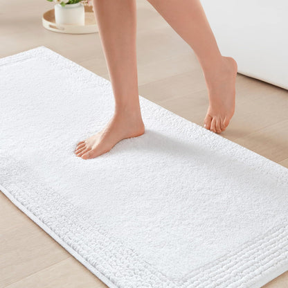 Madison Park Splendor Alfombra de baño reversible 100% algodón, 3000 g/m², lujosa alfombra de baño de felpa de pelo medio, absorbente, de secado rápido, decoración de cuarto de ducha, 24 x 44 pulgadas - 5' x 2' (Rectangular) - Blanco