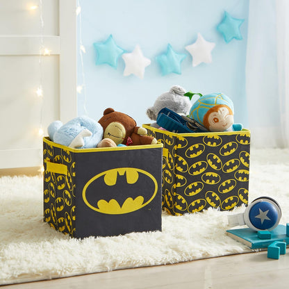 Idea Nuova Batman - Juego de 2 Cubos de Almacenamiento Plegables de Tela para niños, Cajas organizadoras con Logotipo icónico - Almacenamiento de clóset y Juguetes - Contenedores de Cubos de