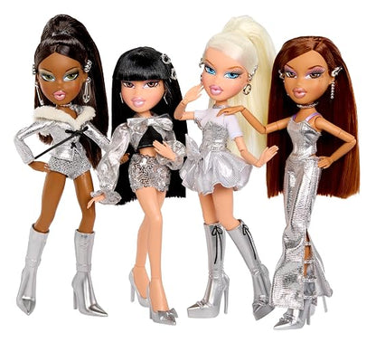 Bratz, Charmz Jade, Muñeca de Moda, con Icónico Look Metalizado, Incluye Charm para Pulsera con Forma de Labial