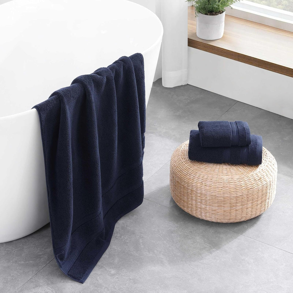 Tommy Hilfiger - Toallas de baño, Material súper Suaves y absorbentes de Alta Calidad con Cero Giro, Certificado Oeko-Tex (Harborside Solid Navy, Paquete de 6)