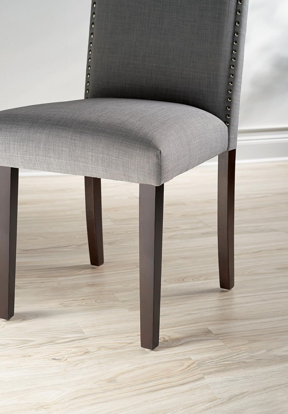 Scotch - almohadillas para orejas de fieltro para muebles de fieltro para proteger suelos de madera dura, redondas, 1.5 pulgadas Diámetro, beige, 24 almohadillas para orejas