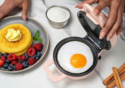 Hukën x MasterChef | Máquina para Hot Cakes Mini HEAT+ | Calentamiento Rápido y Uniforme | Temperatura Automática | Parrillas Antiadherentes | Luz Indicadora | Diseño Compacto