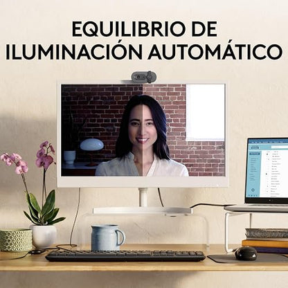 Logitech Brio 100, Webcam 1080p Full HD para Reuniones, Webcam para Streaming, Equilibrio de lluminación Automático, Micrófono Integrado, Tapa de Privacidad, USB-A, Color Grafito