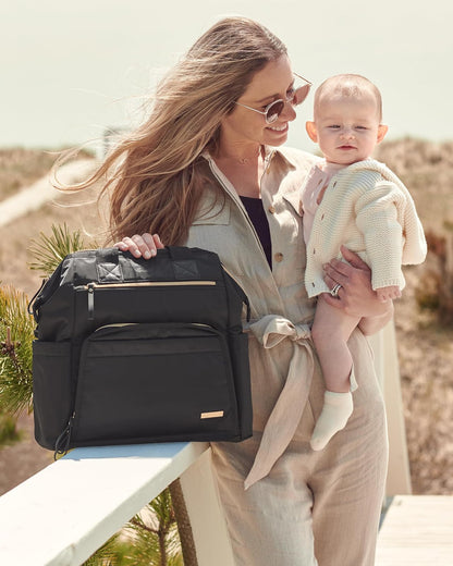 Skip Hop Backpack Pañalera Negra Mainframe Wide Open