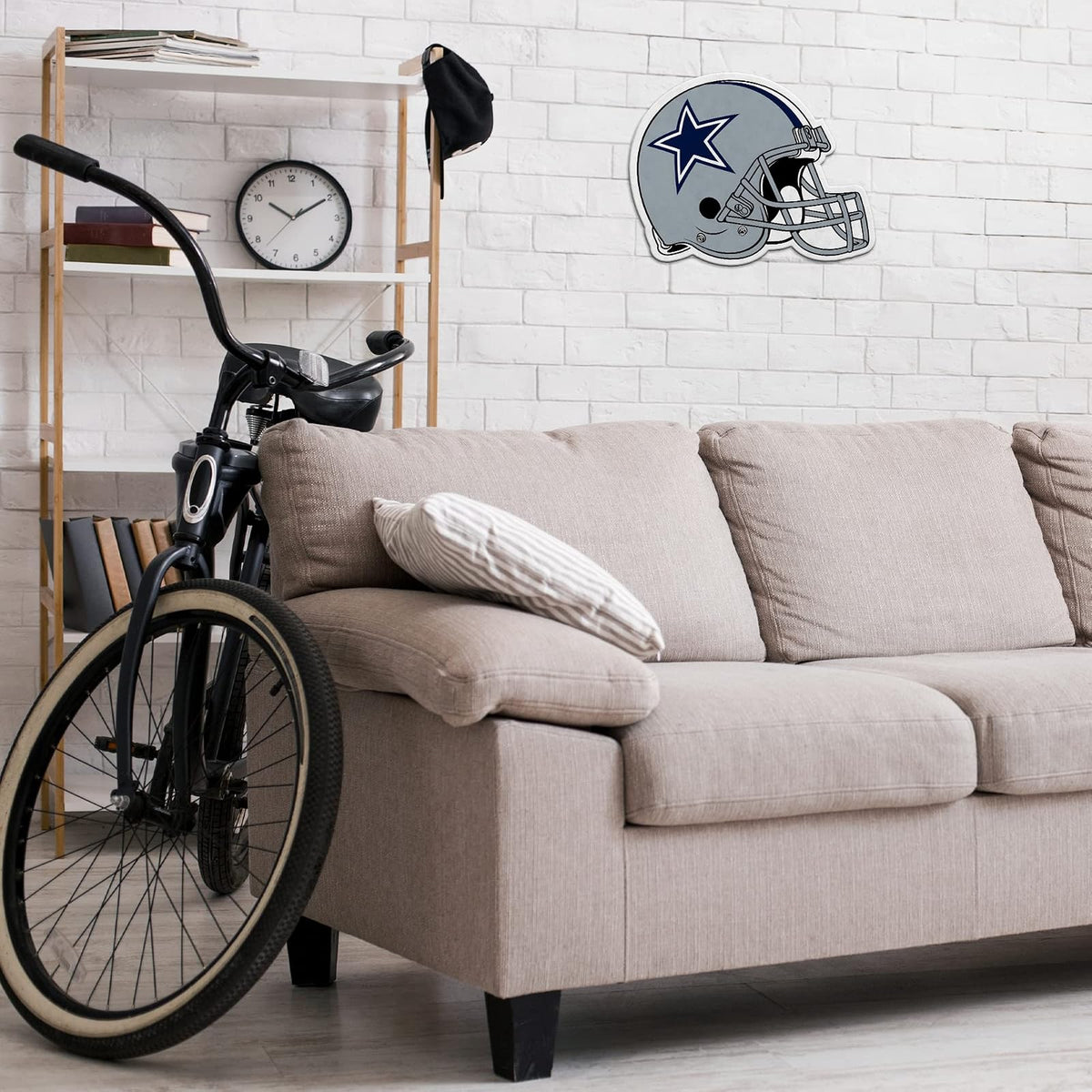 Rico Industries NFL Dallas Cowboys - Banderín de corte en forma de casco – Decoración del hogar y la sala de estar, fieltro suave EZ para colgar