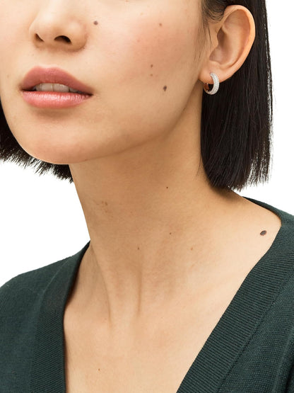 Kate Spade New York Brilliant Statements Pave Mini arete Huggies
