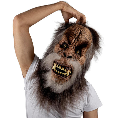 Ghoulish Productions Máscara De Látex Sasquatch, Accesorio Látex Cosplay Monstruos Leyendas, Disfraz Aterrador para Halloween y Fiestas Temáticas, Cosplay Monstruos del Bosque, Diseño Artesanal