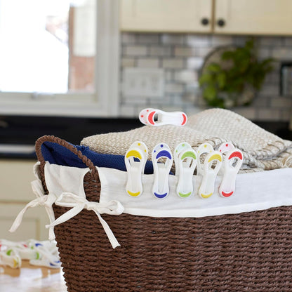 Household Essentials - Pinzas de plástico Suave al Tacto, Multicolor, 12 Unidades